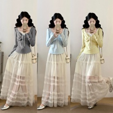 批发胖妹妹<b class='q'>甜美</b>撞色交叉扭结假两件吊带针织衫上衣女2025早春新款套装