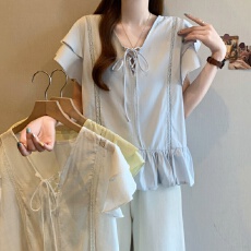 批发白色荷叶边V领短袖衬衫女夏季薄款蕾丝拼接镂空设计感<b class='q'>雪纺衫</b>上衣