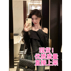 批发JustQin娇娇的天鹅颈秋冬温柔气质羊毛针织一字肩翻领<b class='q'>毛衣</b>女