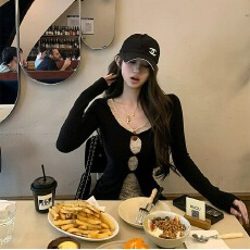 批发人棉磨毛假两件<b class='q'>蕾丝</b>针织衫女修身长袖<b class='q'>T</b><b class='q'>恤</b>内搭打底上衣