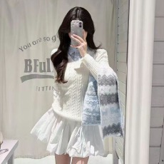 批发韩系<b class='q'>衬衫</b>领<b class='q'>假两件</b>白毛衣女冬高级感套头小个子针织上衣