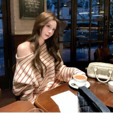 GeeGeeFunny条纹针织衫女冬季内搭宽松斜领露肩长袖上衣T恤女