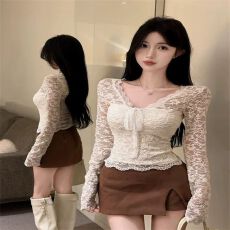 批发蝴蝶结v领蕾丝<b class='q'>长袖</b><b class='q'>打底衫</b>女