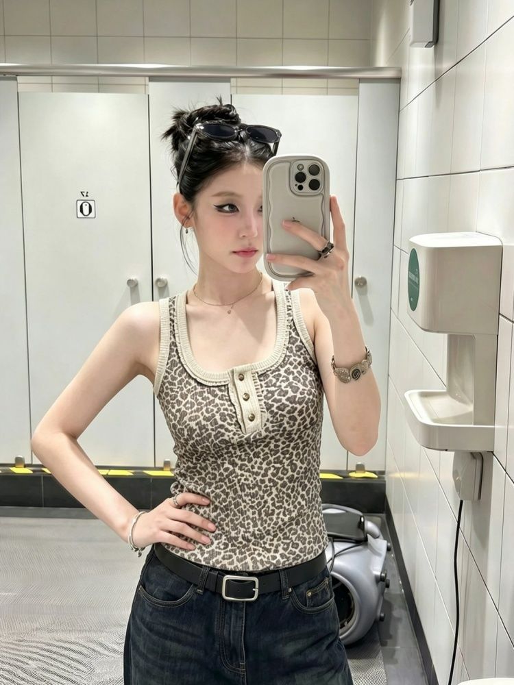 BY27028# 人棉莫代尔豹纹印花吊带背心修身外穿上衣 服裝批發女裝批發服飾貨源
