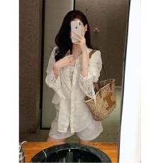 批发白色长袖衬衫外套女新款法式小众蕾丝内搭防晒上衣<b class='q'>套装</b>