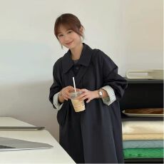 批发新款宽松显瘦长款风衣好看高级休闲外套简约通勤洋气条纹拼接外搭