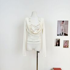 批发法式设计感巨好看荡领<b class='q'>蕾丝</b>吊带内搭辣妹挂脖上衣两件套套装