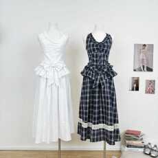 批发仲夏夜 原创蝴蝶结挂脖荷叶边上衣蕾丝裙摆蓬感半<b class='q'>裙套装</b>