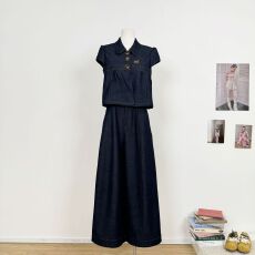 批发仿<b class='q'>牛仔</b>上衣女夏薄款短袖衬衫+蛋糕裙套装
