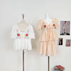 批发纯棉绣花V领衬衫花边半身裙<b class='q'>裤</b>两件套<b class='q'>装</b>
