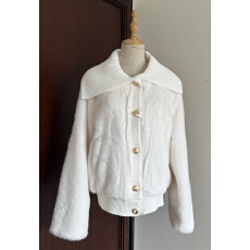 批发QDQD <b class='q'>甜美</b>可爱风软糯大翻领环保皮草秋冬新款白色皮毛一体外套女