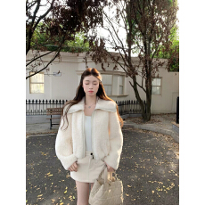 批发JUNSTUDIO du家【奶糯咩咩】翻领羊羔毛外套摇粒绒体皮草