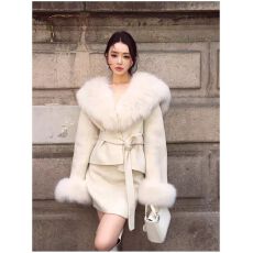 批发2025秋冬新款环保狐狸毛大翻领羊毛双面毛呢外套女收腰<b class='q'>大衣</b>冬套装