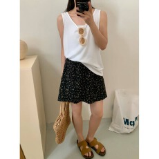 批发夏日浪漫碎花<b class='q'>雪纺</b>A字裙女温柔复古显瘦高腰防走光凉感黑色<b class='q'>短裙</b>ins