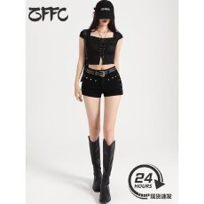 批发黑色铆钉设计牛仔超短裤女夏季新款高腰<b class='q'>修身</b>显瘦弹力a字包臀热裤