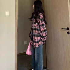 批发美式复古甜酷格子长袖衬衫女春秋新款设计感小众宽松衬衫外套