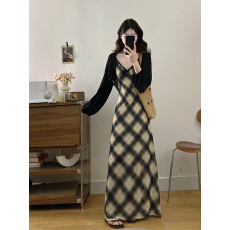 批发实拍~大码女装“悸动”微胖法式复古收腰显瘦格纹吊带裙披肩套装