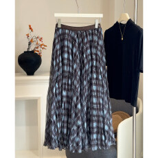 批发2026早春韩系松弛感网纱格纹<b class='q'>百褶</b><b class='q'>半身裙</b>女秋复古慵懒大摆a字裙子