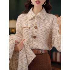 批发设计感复古港风加厚<b class='q'>衬衫</b><b class='q'>女士</b>2025冬季新款独特内搭保暖花朵上衣