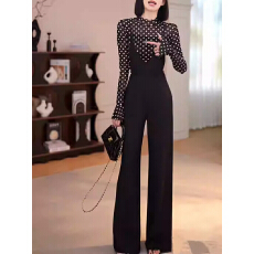 批发2026超火穿搭一整套春季新款波点减龄喇叭袖T恤上衣<b class='q'>连体</b><b class='q'>裤</b>两件套