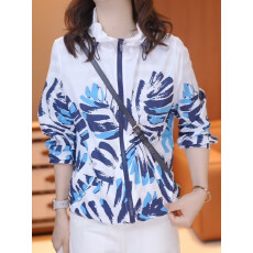 批发今年流行印花连帽防晒外套女士2026早春新款高级独特漂亮精致上衣