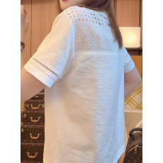 批发小众设计感后背镂空白色短袖T恤女夏季新款<b class='q'>时尚</b>百搭减龄气质上衣