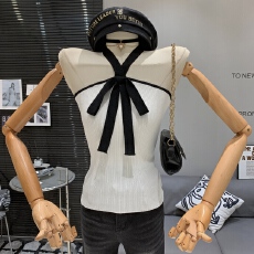 批发韩系辣妹小心机撞色挂脖设计感紧身显瘦时髦性感针织抹胸上衣女