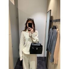 批发秋冬复古白色半拉链刺绣麻花针织衫女慵懒高级感保暖毛衣宽松上衣