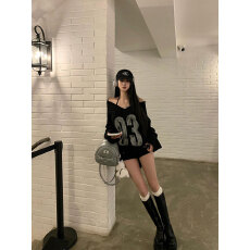 批发美式复古辣妹黑色露肩V领<b class='q'>毛衣</b>女秋冬2026新款宽松慵懒风针织外套