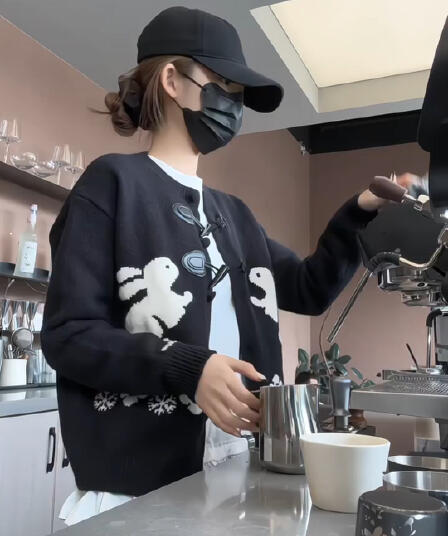 토끼 자카드 소뿔 버클 스웨터 코트 가을 겨울 공정한 섬 털 셔츠 크리스마스 분위기 센스 니트 오픈 가디건 외출용
