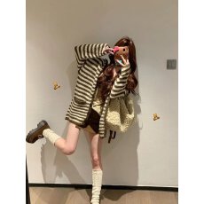 批发甜美琥珀流光风条纹毛衣睡衣女秋冬针织开衫连帽外套上衣可外穿