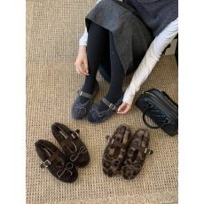 2025冬季新款法式复古毛毛鞋加绒保暖一字带蝴蝶结平底玛丽珍单鞋