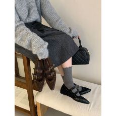 2025新款复古尖头铆钉玛丽珍鞋女内增高双扣带气质浅口不累脚单鞋
