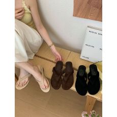 批发LUOMANLI 2026年复古风人字拖女夏外穿坡跟夹脚小个子<b class='q'>百搭</b>凉拖鞋