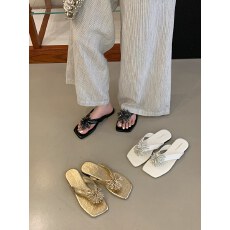 法式烟花水钻人字拖女夏外穿方头平底夹趾凉拖鞋度假风