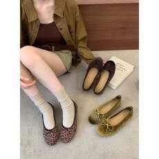 批发2026年秋季新款芭蕾风圆头蝴蝶结平底单鞋女气质丝绒豹纹浅口单鞋