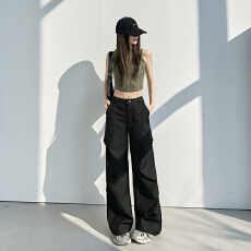 批发实拍~2026早春新款<b class='q'>韩版</b>老钱风立体打褶休闲<b class='q'>裤</b>新款宽松阔腿西<b class='q'>裤</b>女