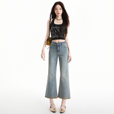 批发实拍~2026春夏新款<b class='q'>弹力</b>微喇叭裤重工艺绣花烫钻九分裤小个子款ins