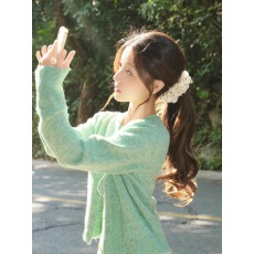 批发复古圆领绿色针织开衫女宽松别致绝美卷边<b class='q'>毛衣</b>外套2026年早春上衣