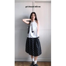 批发韩系<b class='q'>气质</b>甜美氛围感蝴蝶结吊带背心女外穿宽松白色上衣裙子套装女