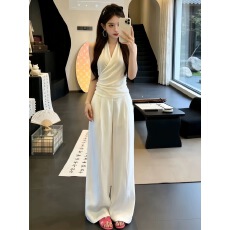 批发米白色挂脖抽褶吊带背心女2026夏季<b class='q'>泰国</b>绝美法式高端小资气质上衣