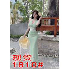 批发法式名媛风性感<b class='q'>露背</b>挂脖<b class='q'>连衣裙</b>设计感气质收腰宴会礼服包臀长裙夏
