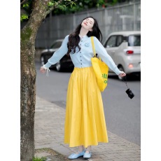 批发2026新款蓝色针织开衫<b class='q'>半身裙</b>早春漂亮套装韩系一整套ootd穿搭<b class='q'>长裙</b>