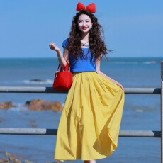 批发夏日穿搭一整套2026<b class='q'>新款</b>高级感大方得体巨好看多巴胺<b class='q'>半身裙</b>子套装