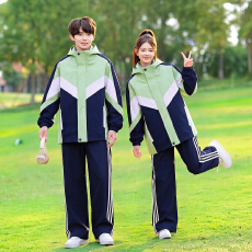 批发实拍-冲锋衣秋冬季初高中运动外套小学生班服套装