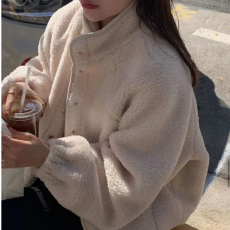 批发仿羊羔毛小香风长袖外套女<b class='q'>秋</b>季韩版2025新款宽松时尚保暖开衫