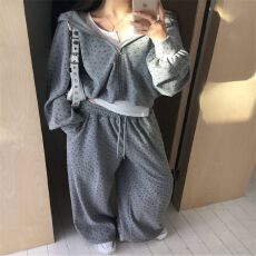 批发<b class='q'>韩国</b>chic秋季法式小清新华夫格连帽碎花<b class='q'>卫衣</b>外套女+高腰休闲长裤