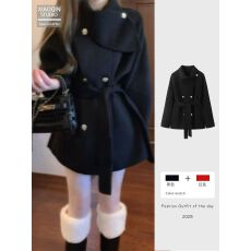 批发MIU系千金气质<b class='q'>秋</b>冬短款毛呢大衣围脖2025显瘦高级感呢子外套