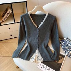 批发2026秋冬季法式高级感<b class='q'>蕾丝</b>拼接修身长袖<b class='q'>T</b><b class='q'>恤</b>女气质开叉打底衫上衣