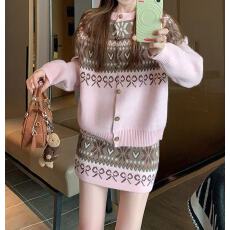 批发费尔岛蝴蝶结毛衣套装女新款秋冬加厚慵懒风针织<b class='q'>半身裙</b>两件套